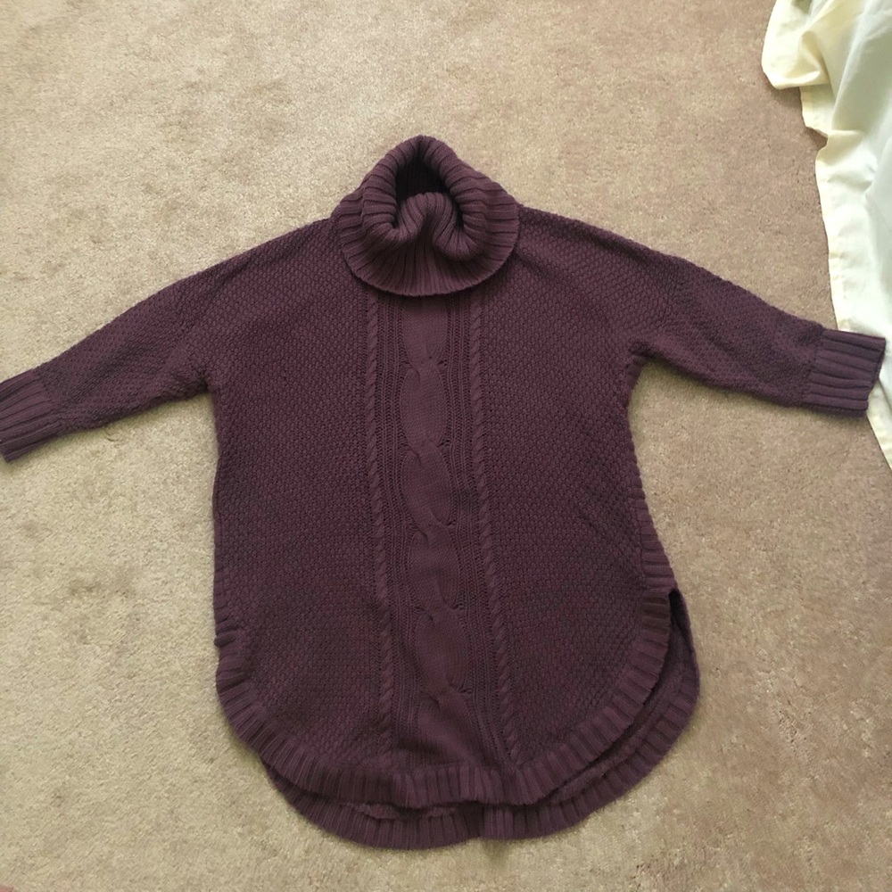 Express 3/4 sleeve sweater